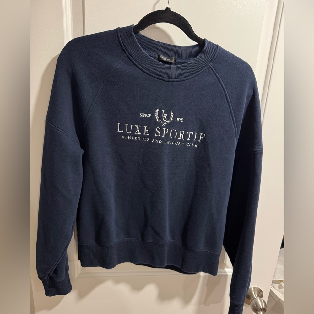crew neck sweater